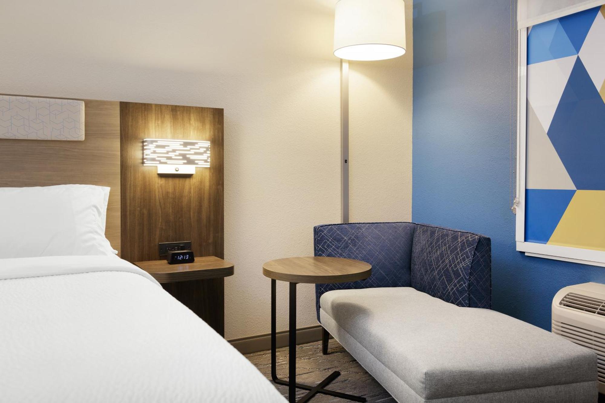 Holiday Inn Express - South Haven By Ihg Ngoại thất bức ảnh